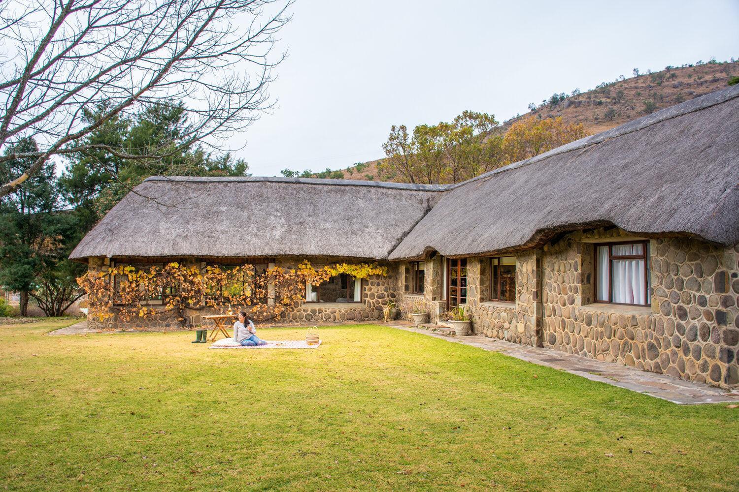 Lolambazo Country House & Cottage - Giants Castle Drakensberg Mahlutshini Room photo